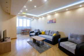 Umba Apartment N4 - balcony and Mount Ararat view